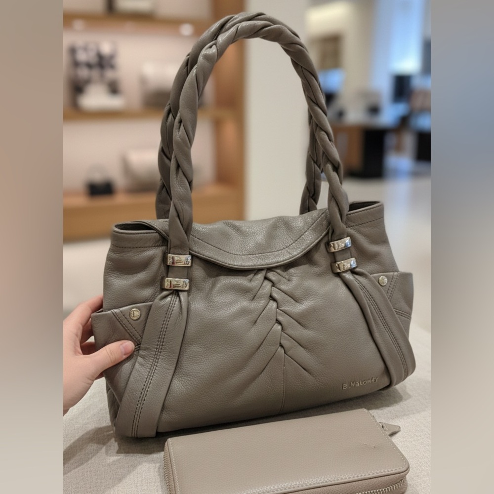SUPER SOFT leather B. Makowsky handbag with comfortable braided with wallet